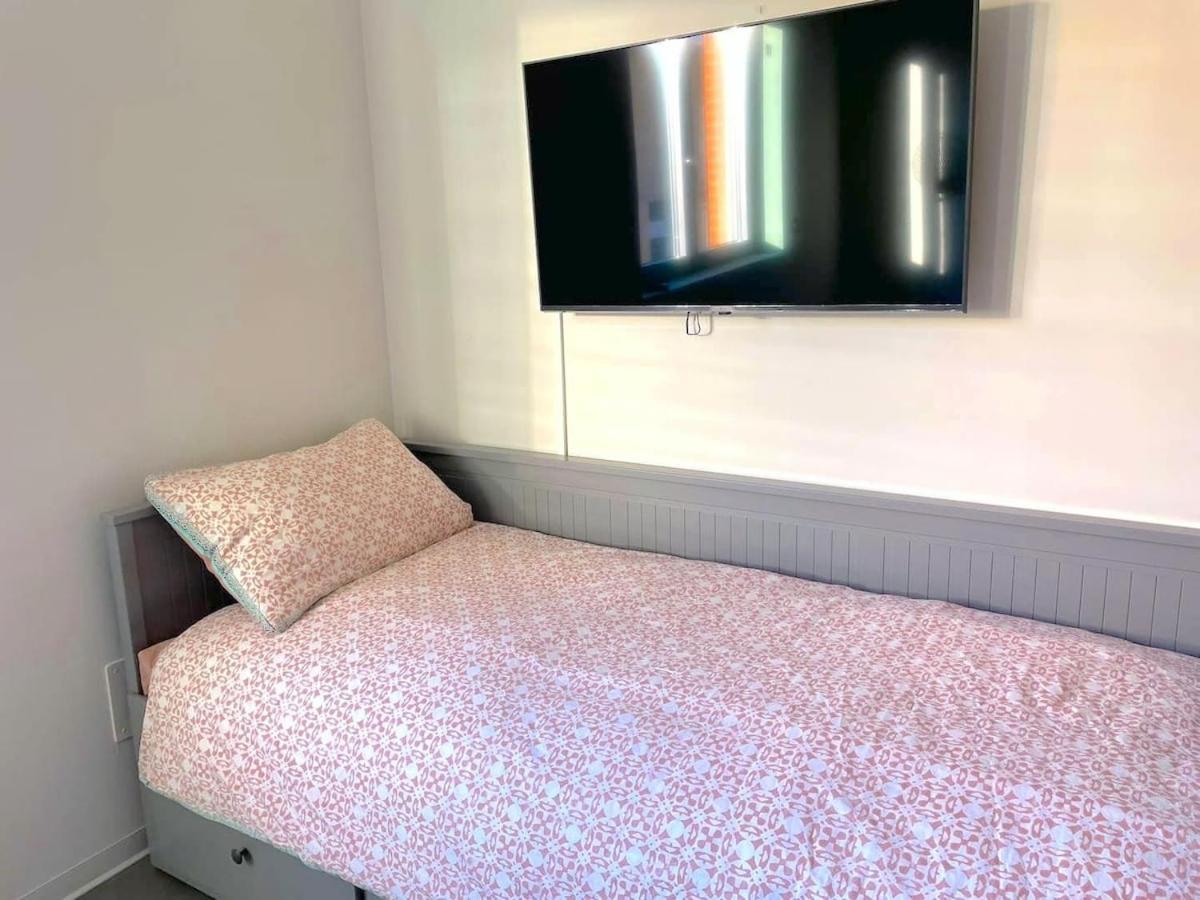 City Center - Modern Flat With Free Parking And Wifi - Apt B ベルガモ エクステリア 写真