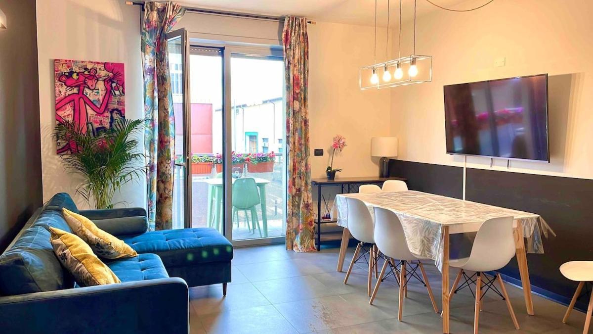 City Center - Modern Flat With Free Parking And Wifi - Apt B ベルガモ エクステリア 写真
